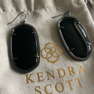 Kendra Scott Danielle Earrings